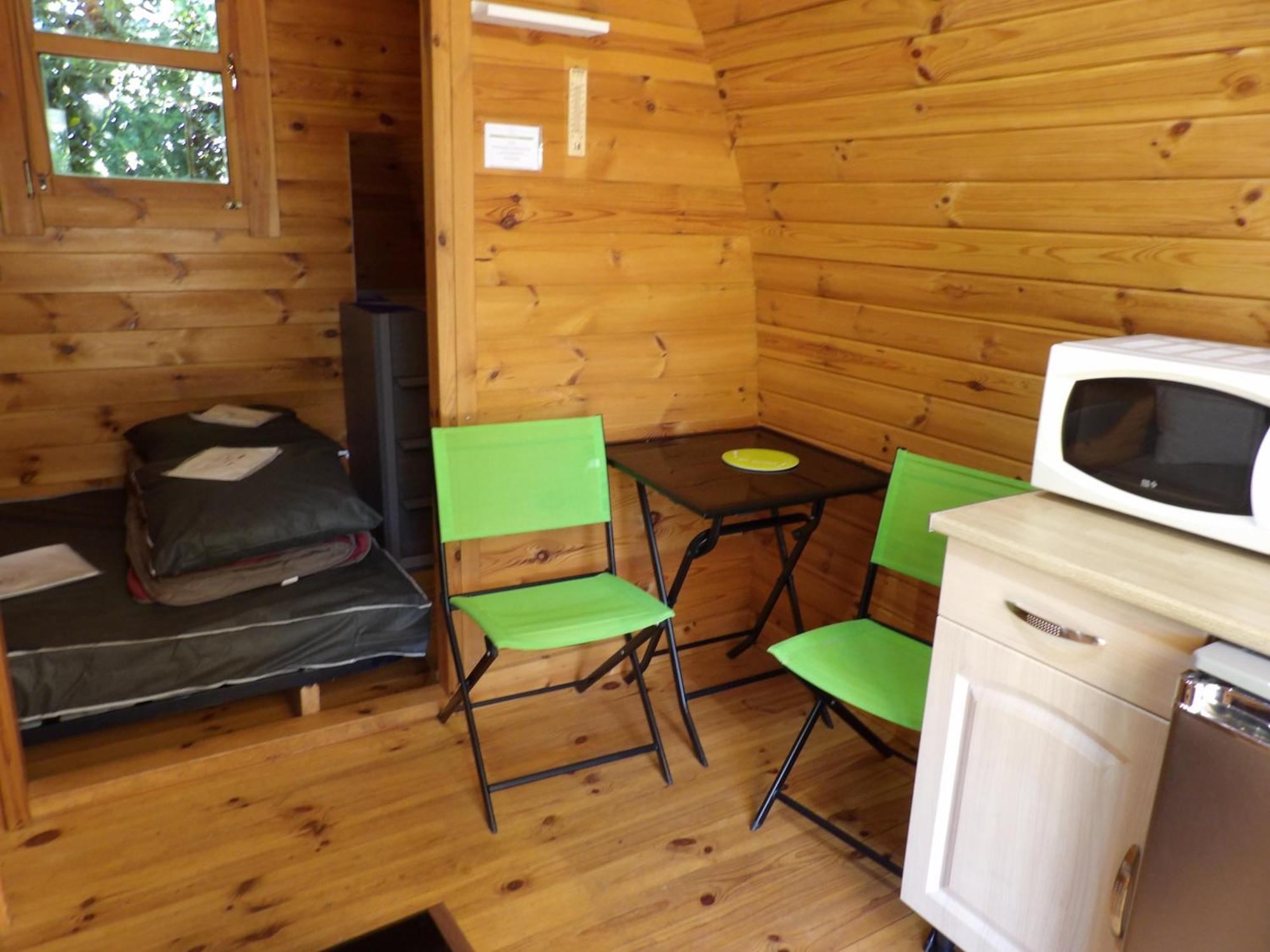 Camping Smile & Braudieres Mezieres-sous-Lavardin Экстерьер фото