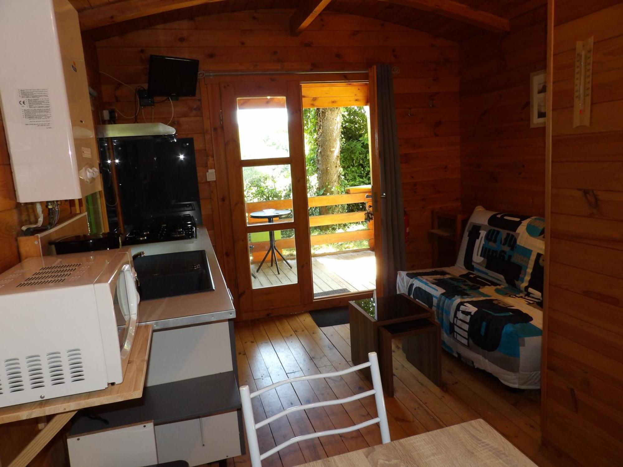 Camping Smile & Braudieres Mezieres-sous-Lavardin Экстерьер фото