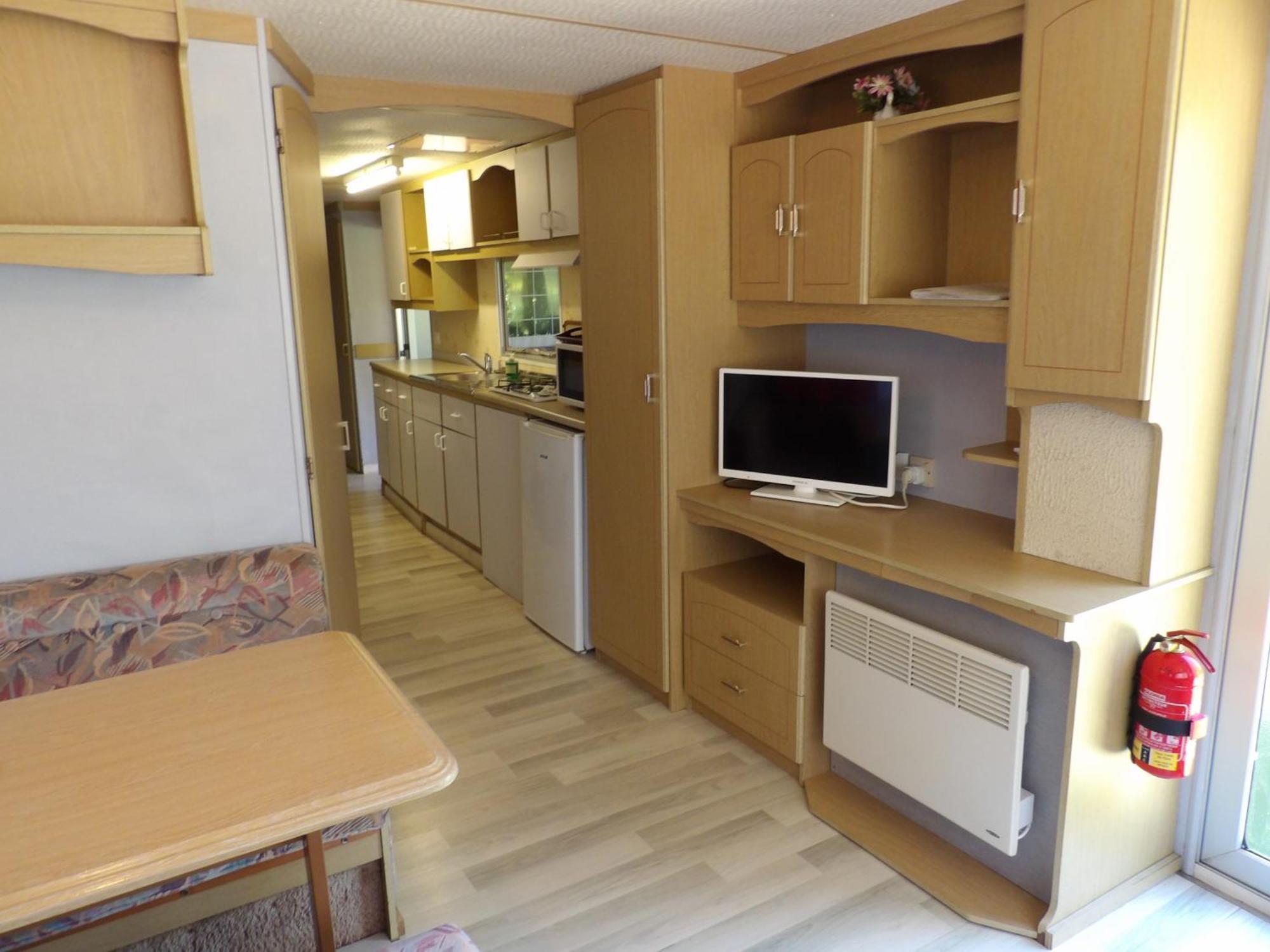 Camping Smile & Braudieres Mezieres-sous-Lavardin Экстерьер фото