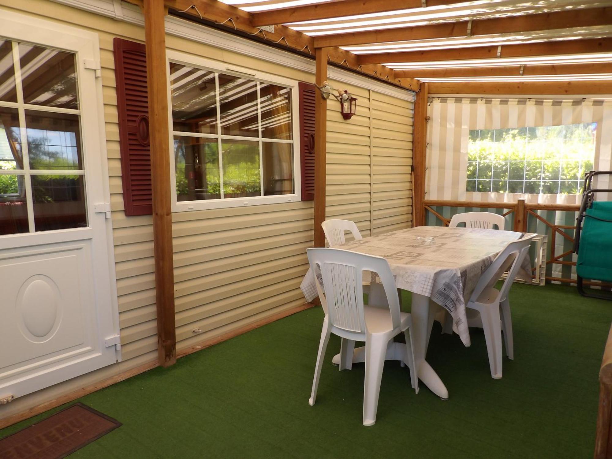 Camping Smile & Braudieres Mezieres-sous-Lavardin Экстерьер фото