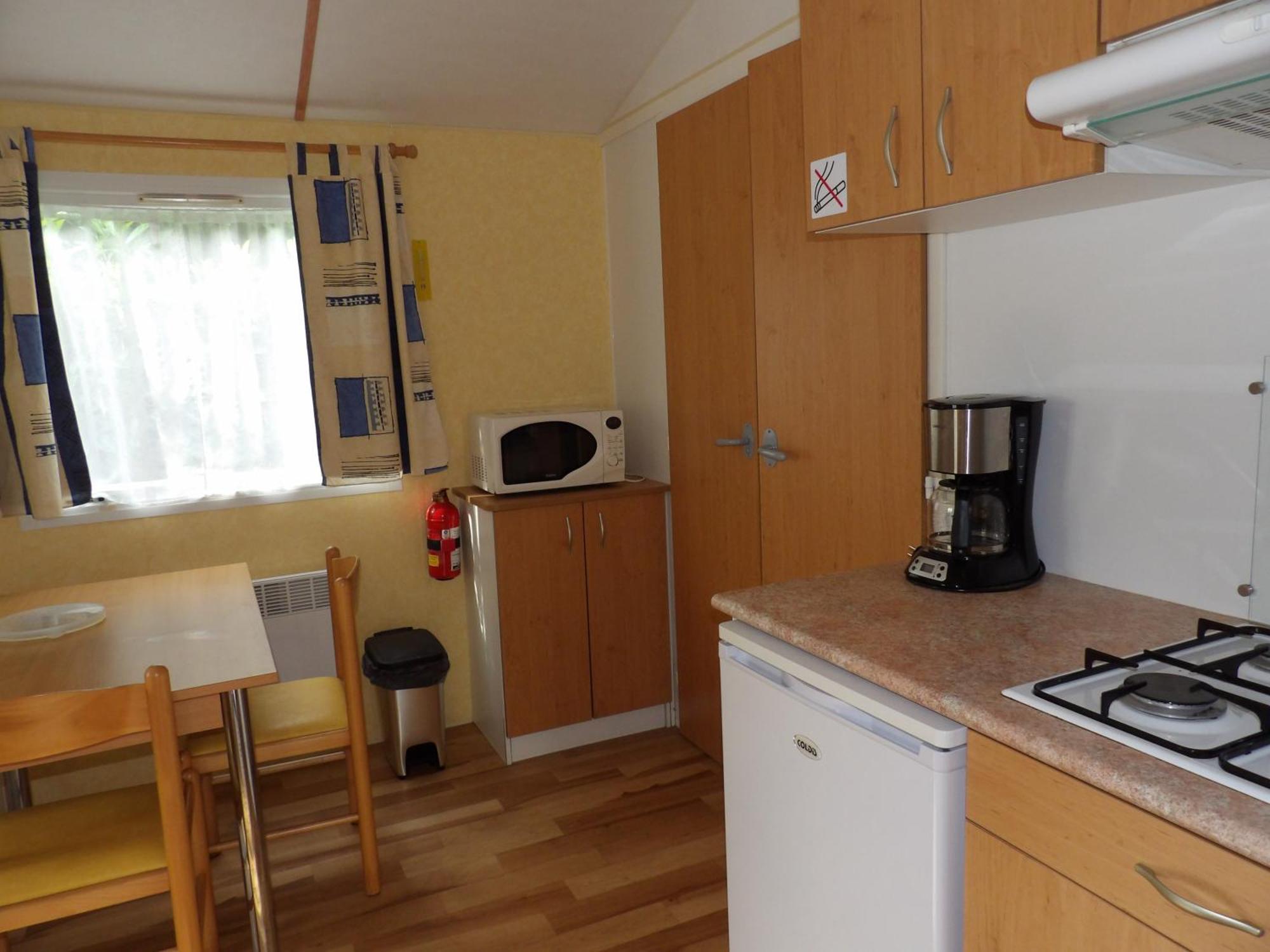 Camping Smile & Braudieres Mezieres-sous-Lavardin Экстерьер фото